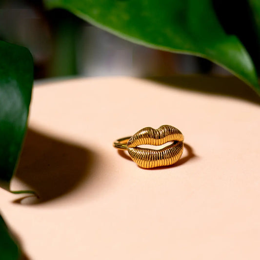 Lips Ring